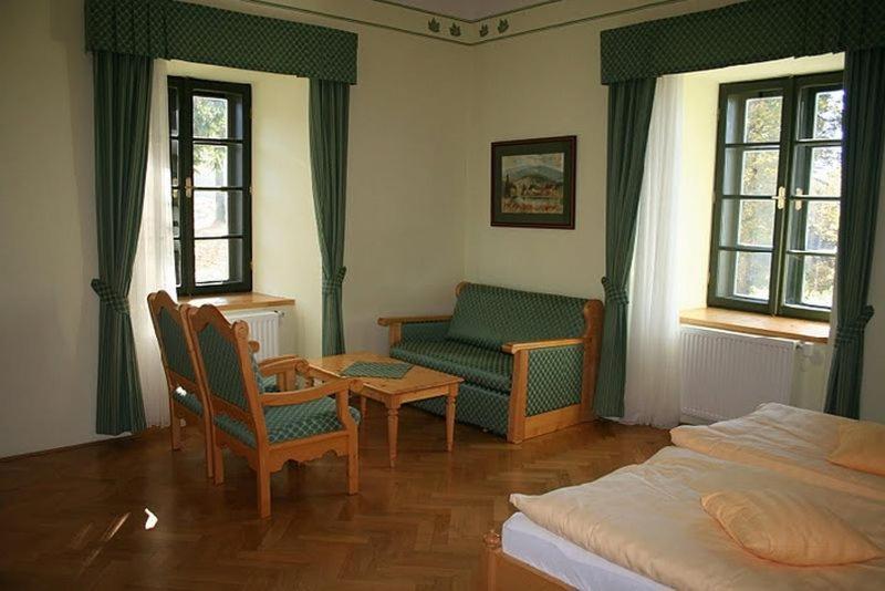 Hotel Svaty Tomas Пршедни Вытонь Экстерьер фото