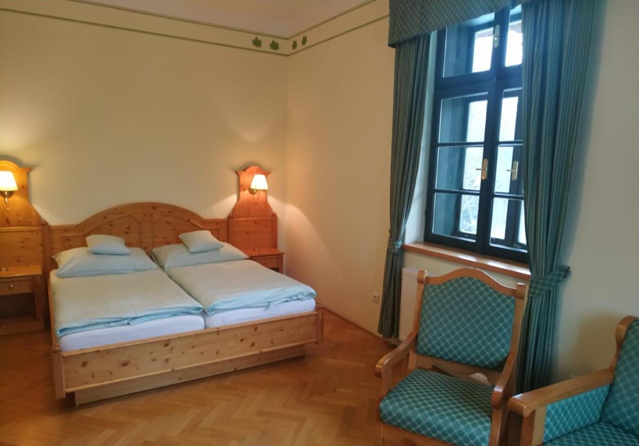 Hotel Svaty Tomas Пршедни Вытонь Экстерьер фото